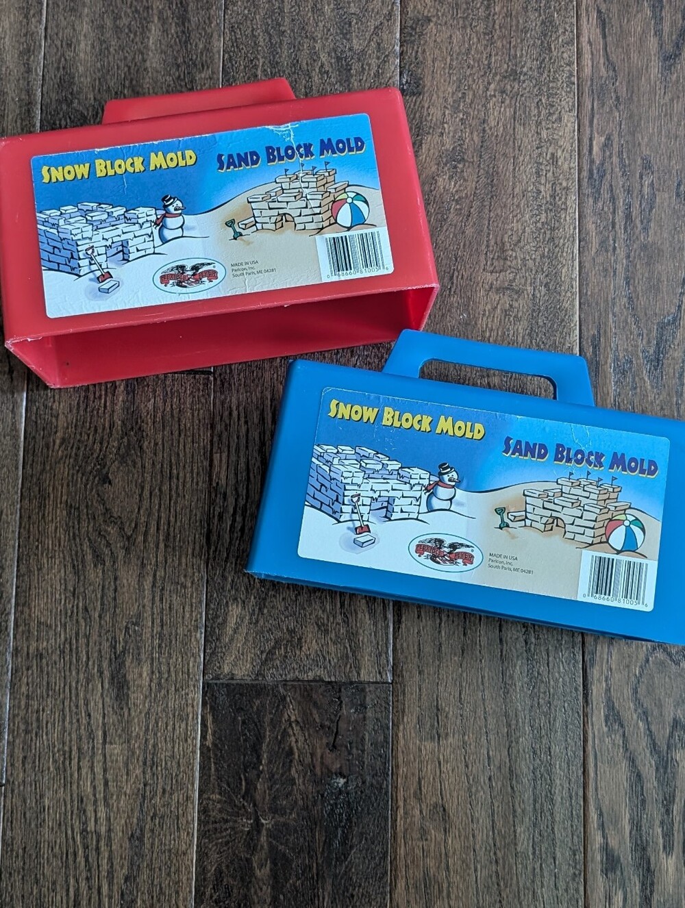 VTG Sand and Snow Mold for Building 'Bricks'